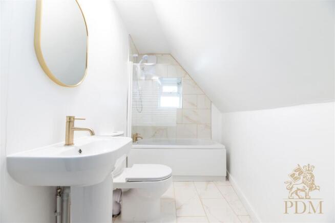 Bank Apartments Peveril St Nottingham NG7 4AH