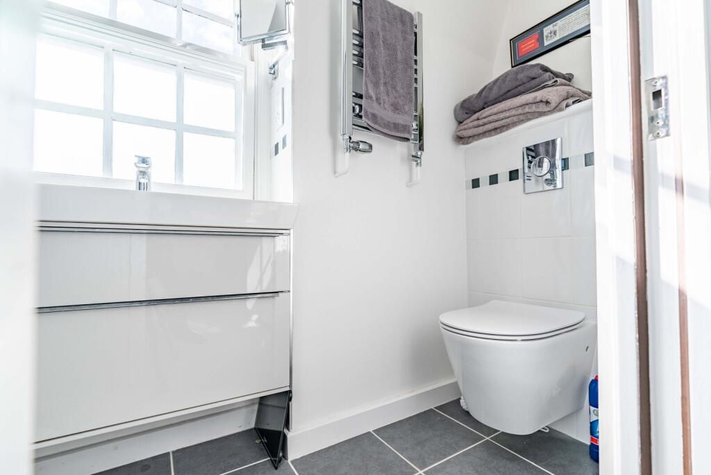 Additional image 10 of Sovereign Way, St. Albans, Hertfordshire, AL3