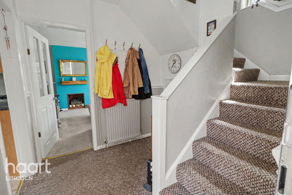 Scampton Avenue, Lincoln - View 4