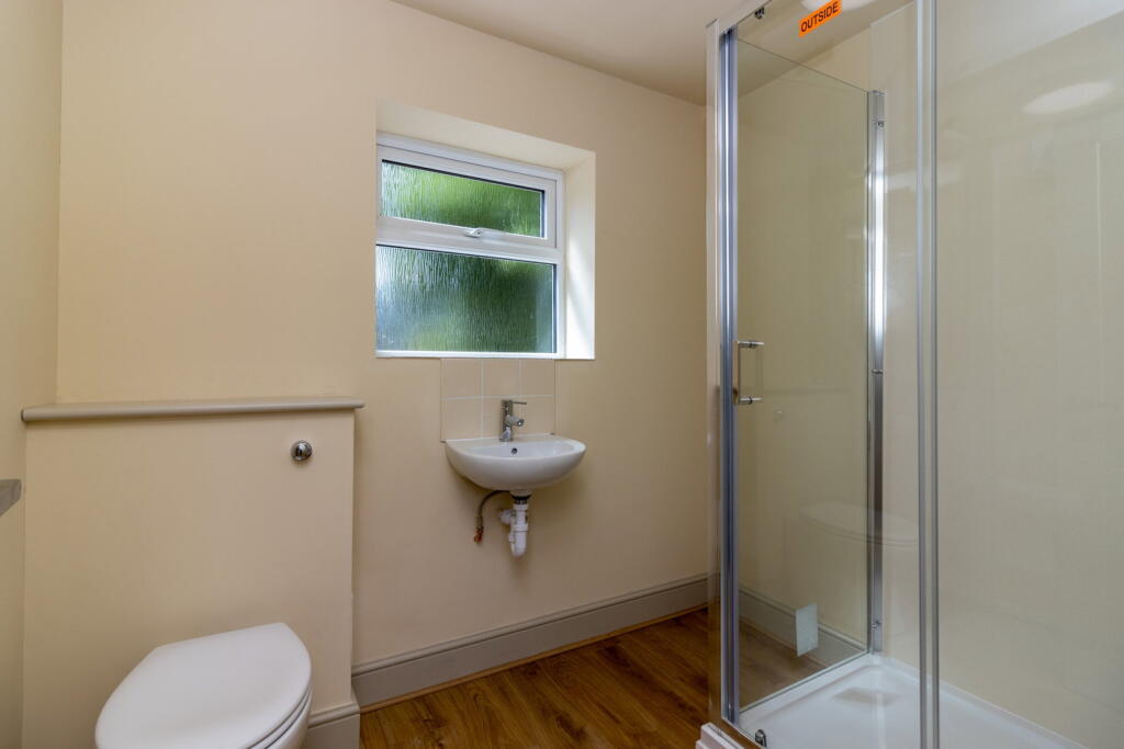 House in Winchester, Old Alresford - More