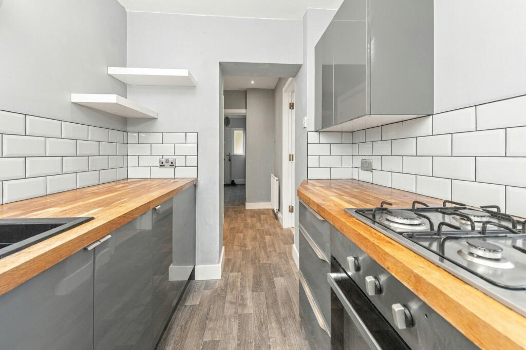 House in Leeds - View 4