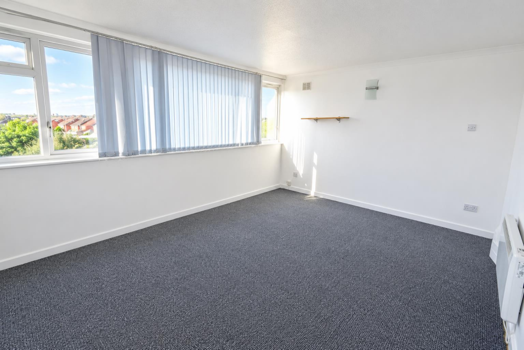 Apartment in Coventry - View 3