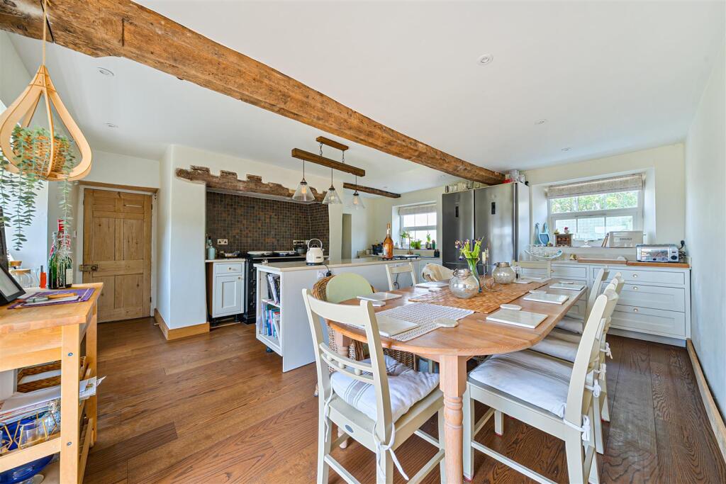House in Exeter - View 2