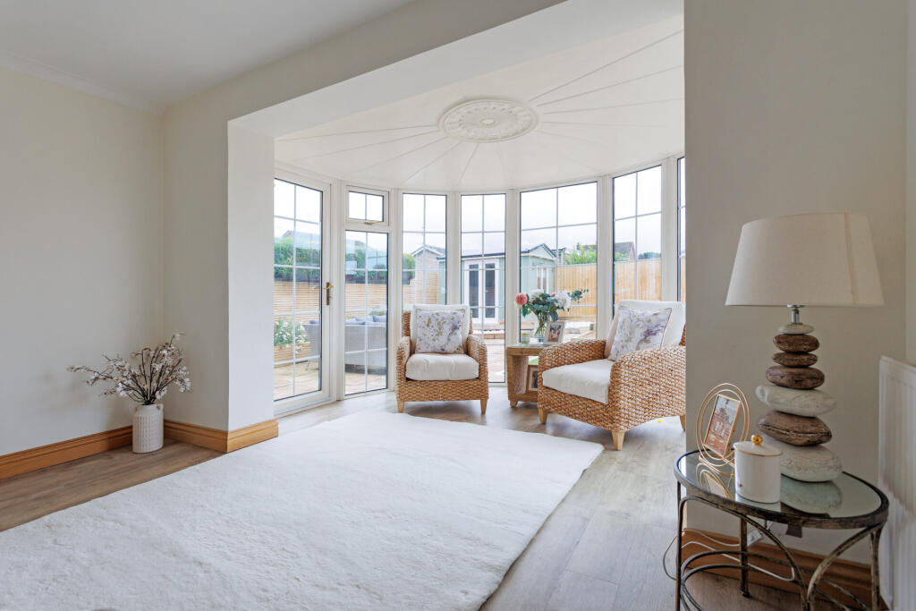 31 Merkland Road, Alloway, KA7 4UN photo 3