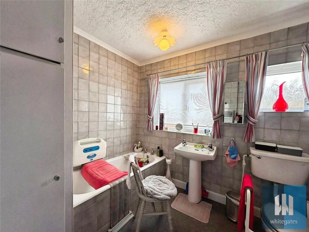 House in Wakefield - More