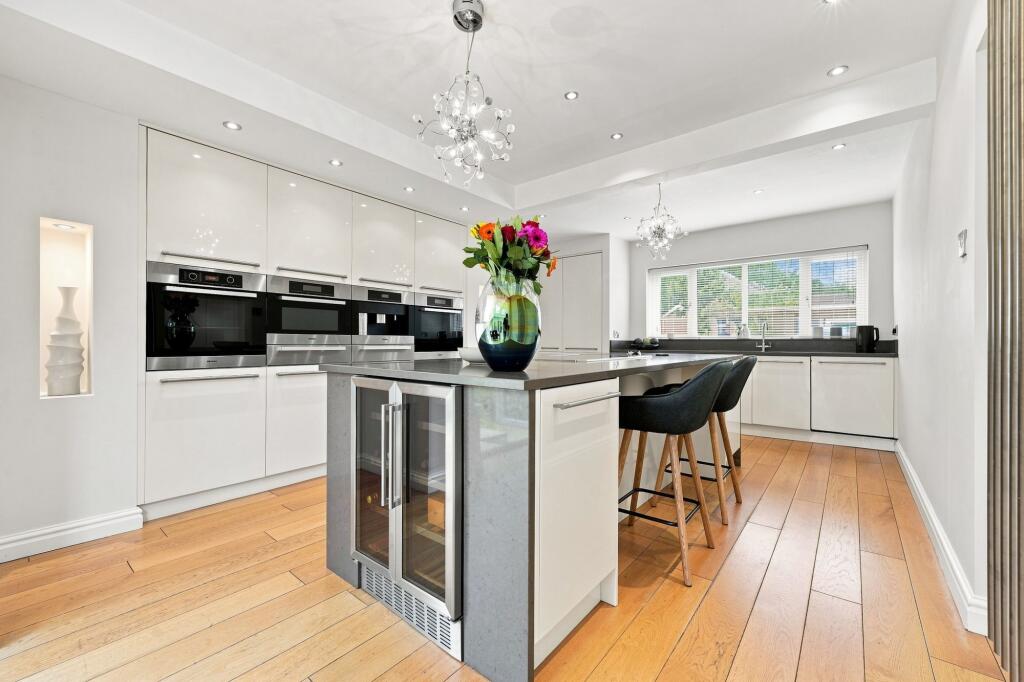 House in Stockport, Greater Manchester - View 3