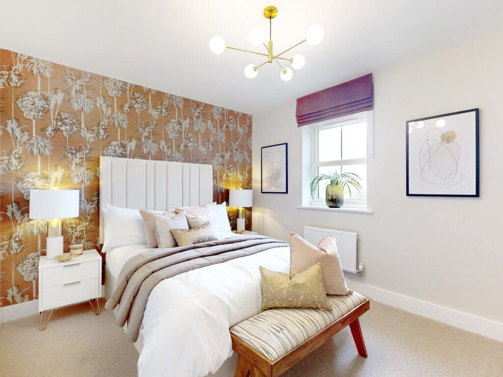 House in Chichester, Westhampnett - More