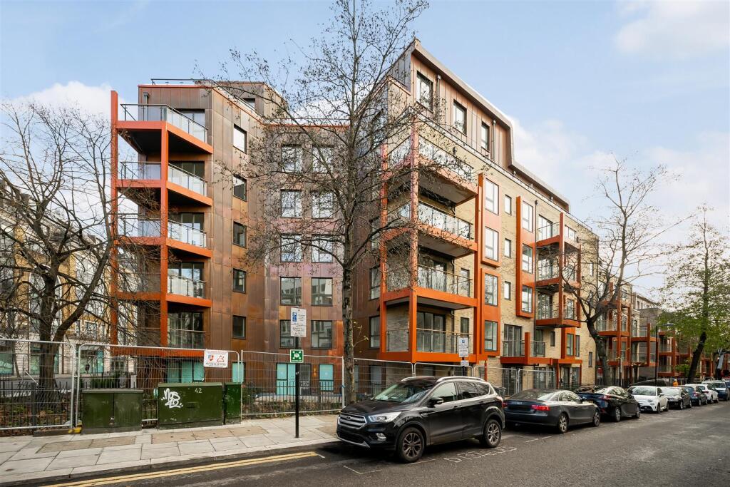 Main image of property: Guildford House