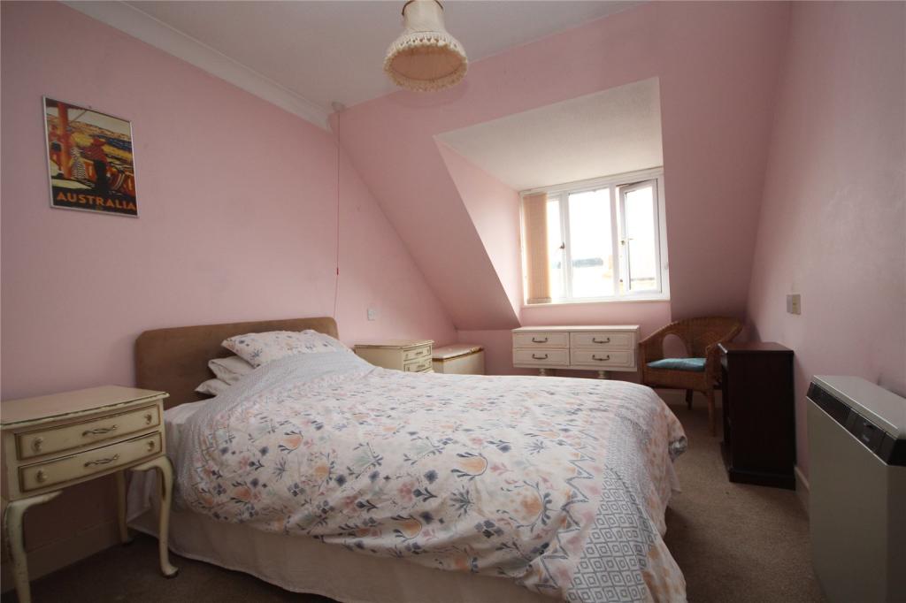 Deweys Lane, Ringwood, Hampshire, BH24 photo 4