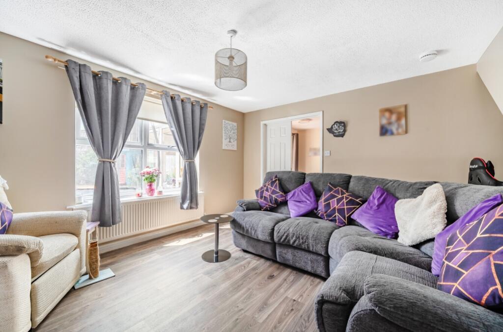 House in North Kesteven, Sleaford - View 2