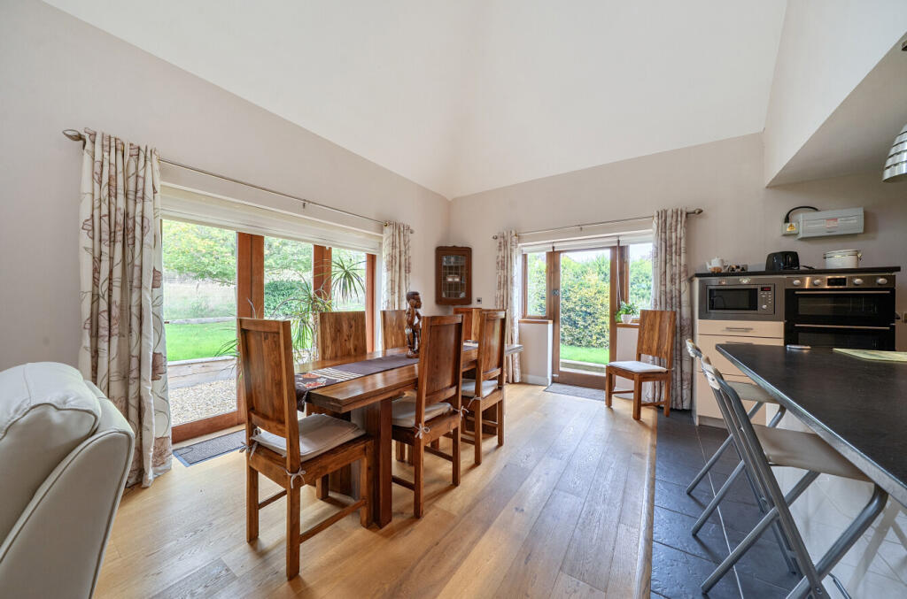 Cae Brynderwen, Abermule, Montgomery, Powys, SY15 photo 4