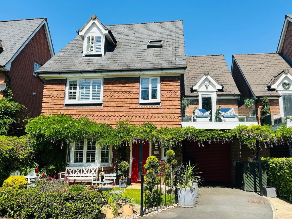Main image of property: Chaise Meadow, Lymm, WA13