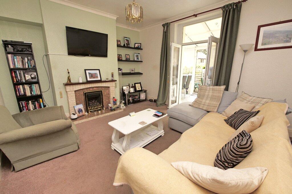4 Lodge Street, Glusburn, Crosshills, BD20 8QN photo 3