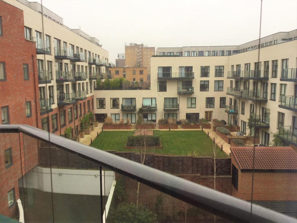 Main image of property: Hodford Road NW11