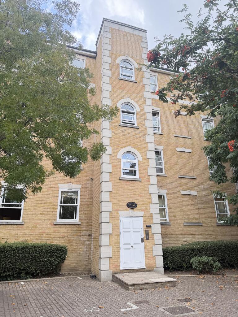 Apartment in London - View 2