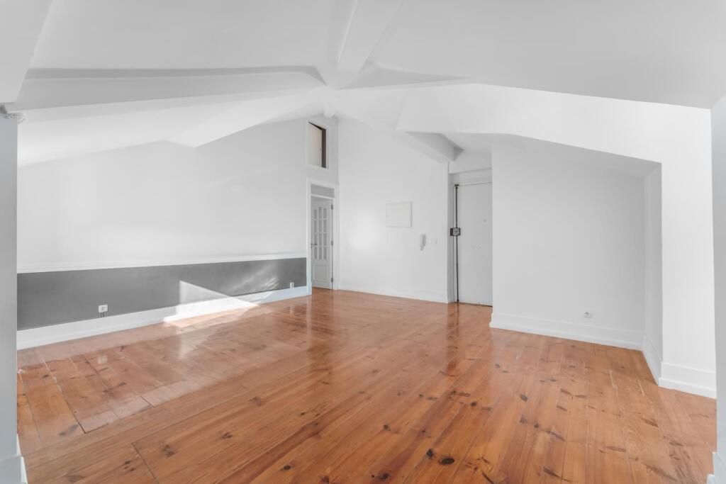 Main image of property: Lisbon, Lisbon