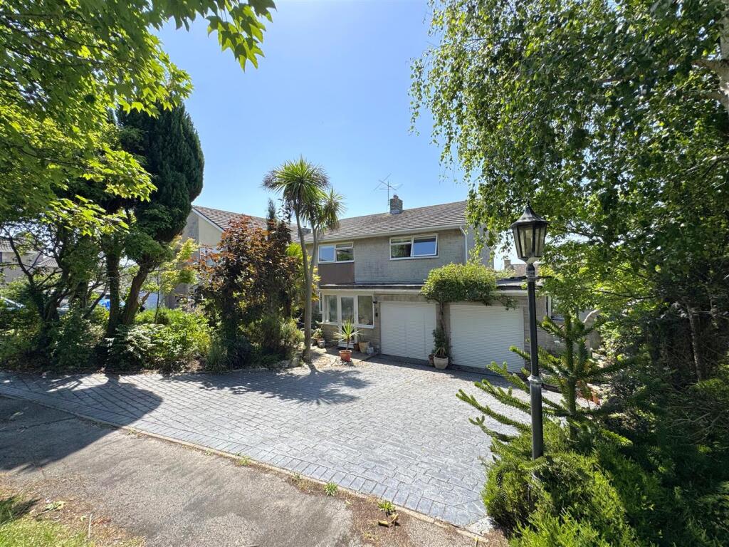 Main image of property: Sutton Park, Preston
