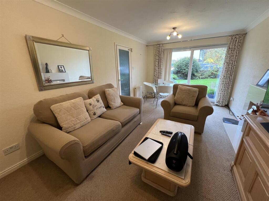 St. Cuthberts Place, Darlington photo 3