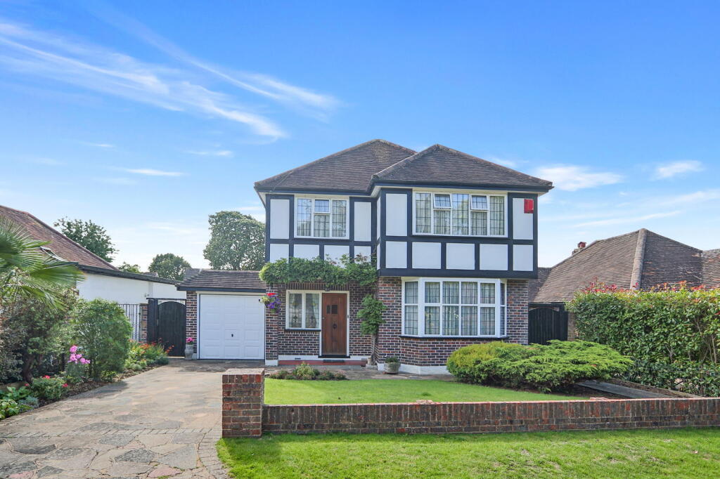 Main image of property: Coulsdon Road, Old Coulsdon, CR5 2LF
