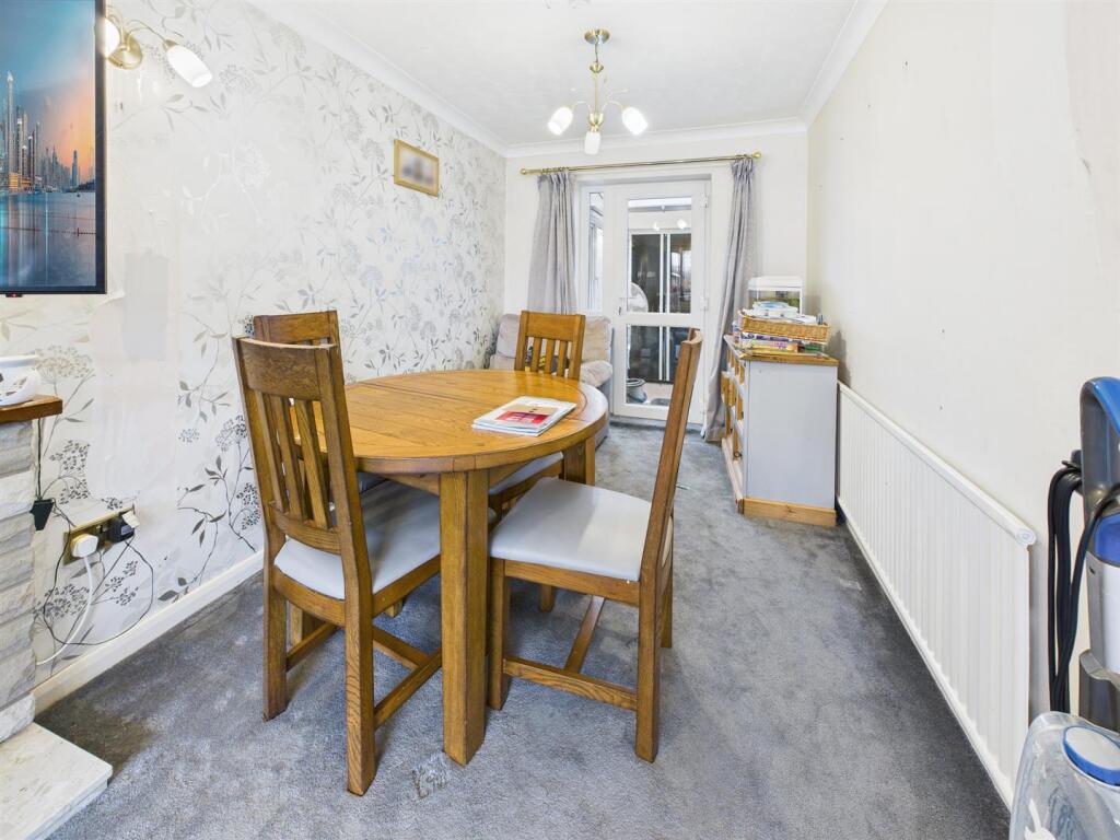 Holme Close, Runcton Holme, King's Lynn photo 2