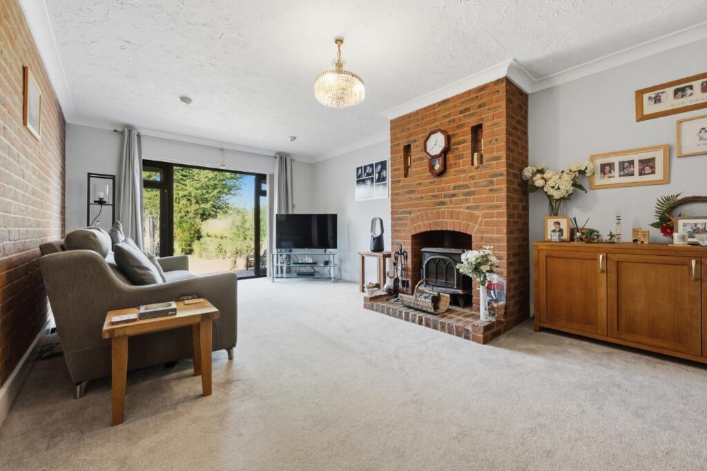 House in Gravesham, Meopham - View 4
