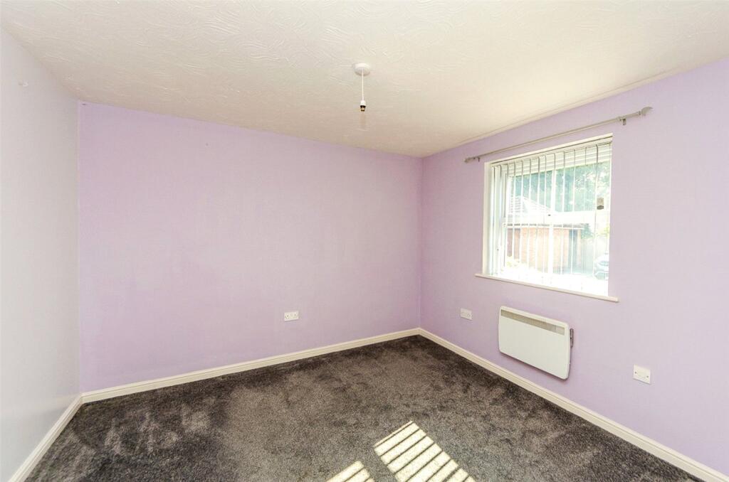 Cysgod Y Bryn, Rhos on Sea, Colwyn Bay, Conwy, LL28 photo 3