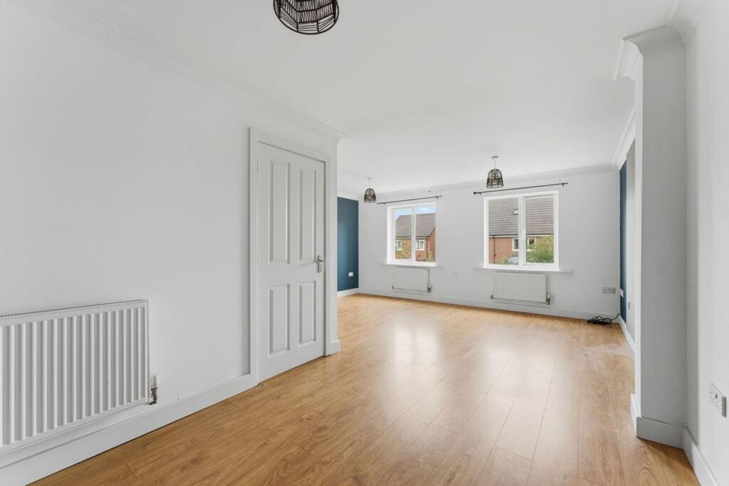 House in Leicester - More