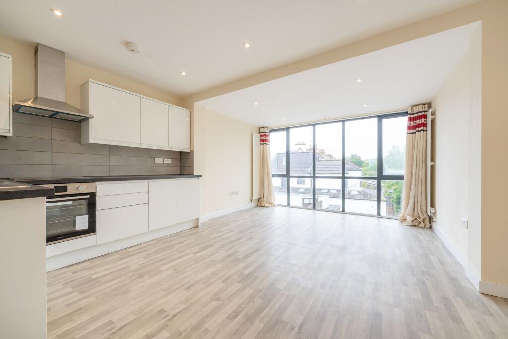 Main image of property: Croydon Road, Beckenham, BR3