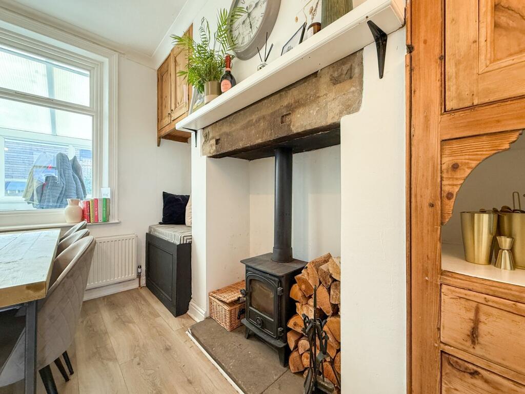 Sycamore Terrace, Honley, Holmfirth, HD9 photo 4