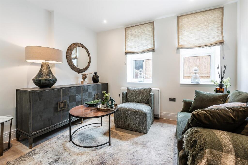 Apartment in Mole Valley, Dorking - View 5