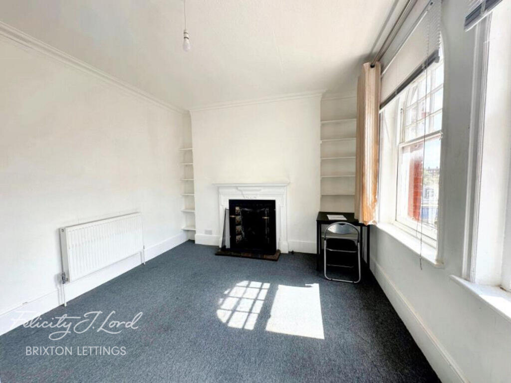 Apartment in London - View 2