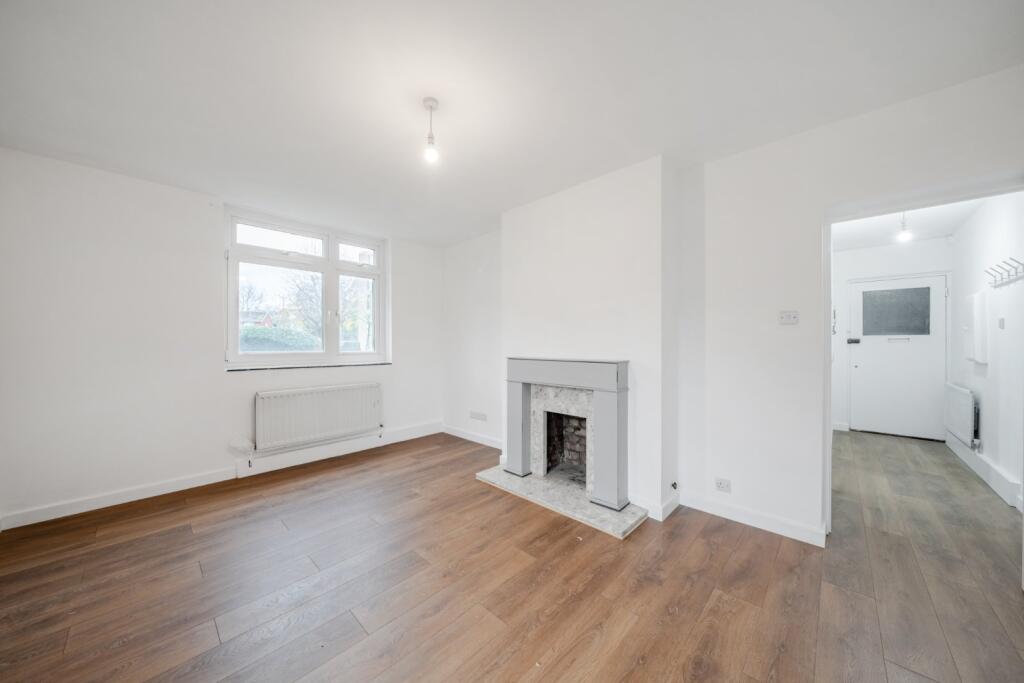 Main image of property: Deeside Road, London, SW17