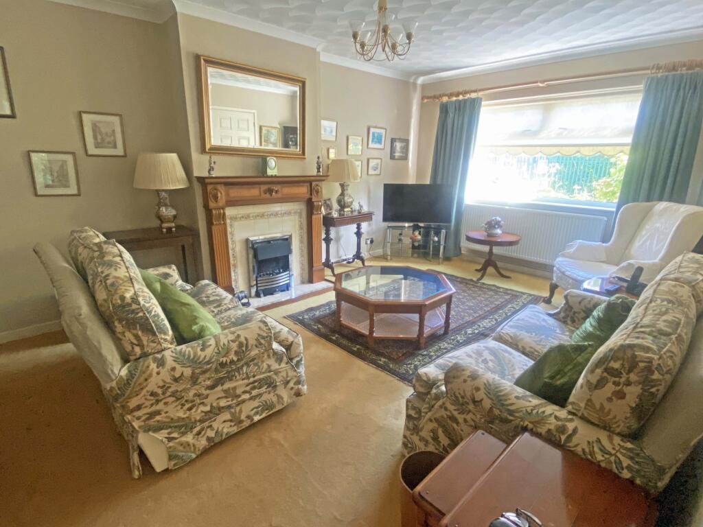 House in Hengoed, Ystrad Mynach, Gelligaer - View 5
