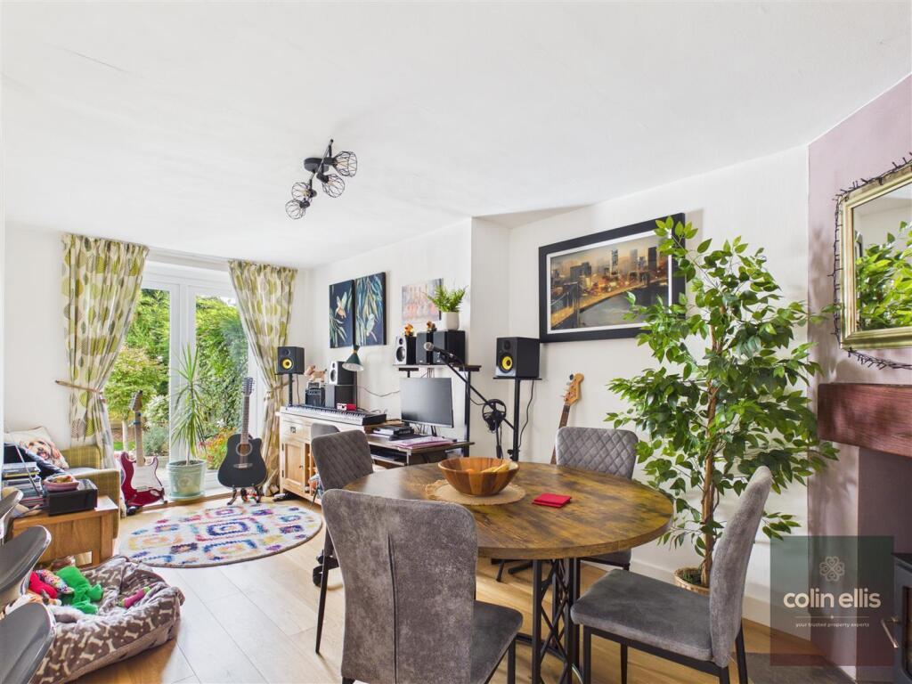 House in York - View 4
