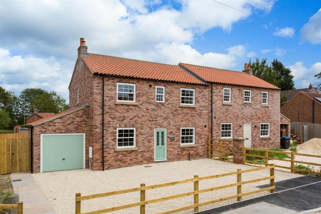 New Road, Duggleby photo 3