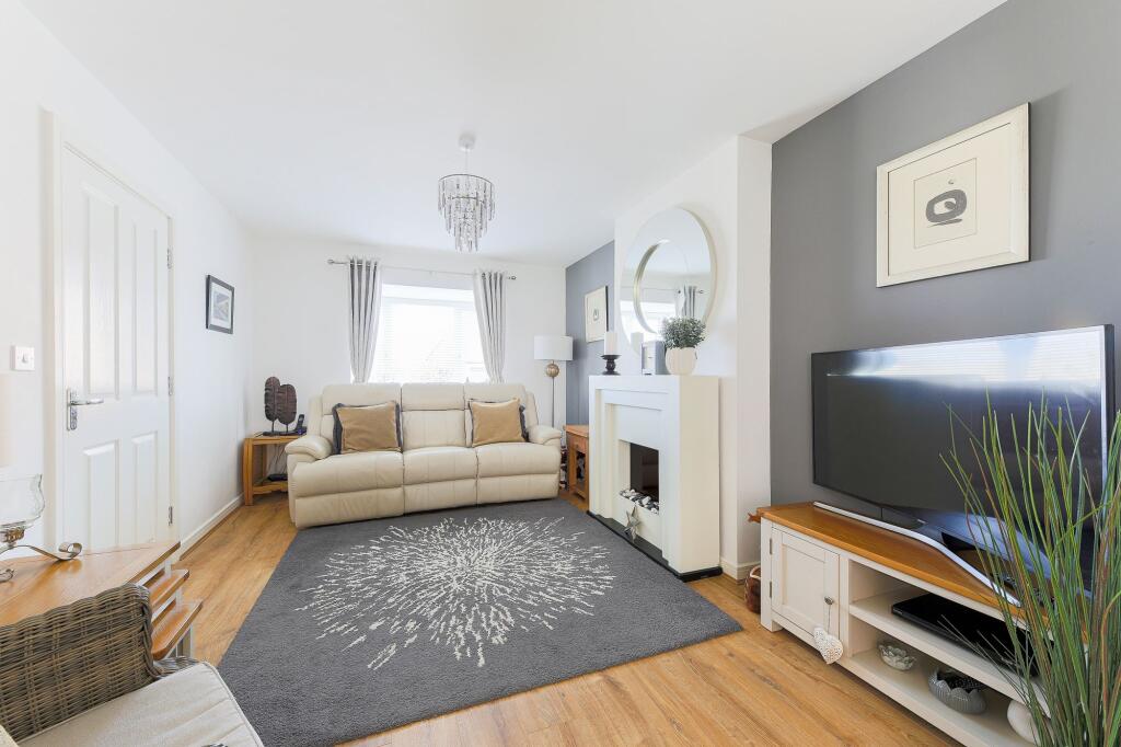 House in North Tyneside, North East - View 2