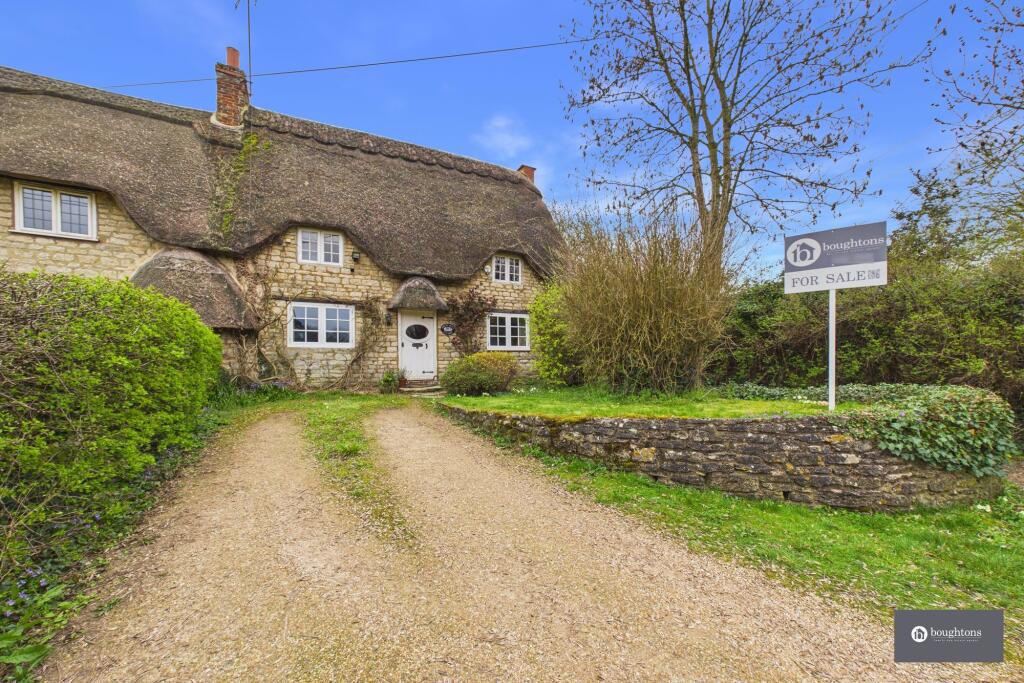 Main image of property: Brooktrout Cottage, 19 Brookside, Lillingstone Lovell, MK18 5BD