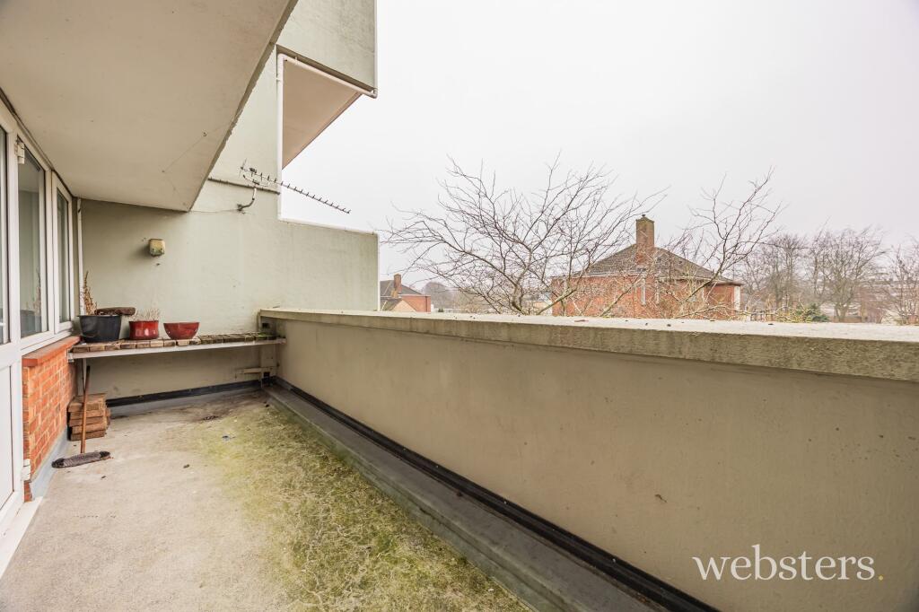 Apartment in Norwich - View 3