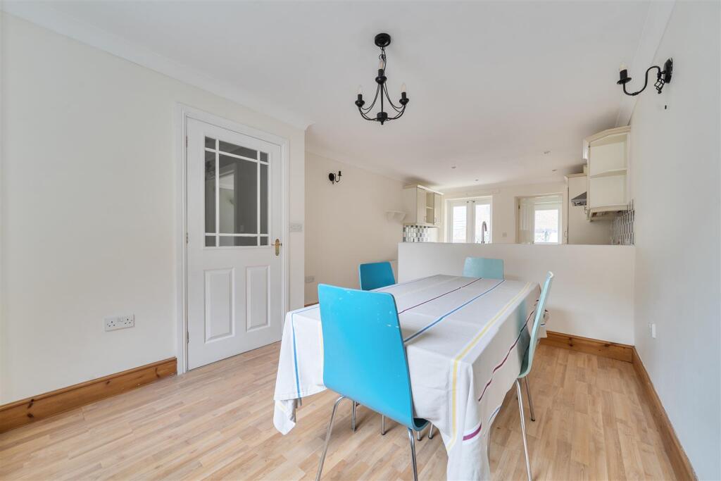 House in Blandford St Mary, Dorset - View 3