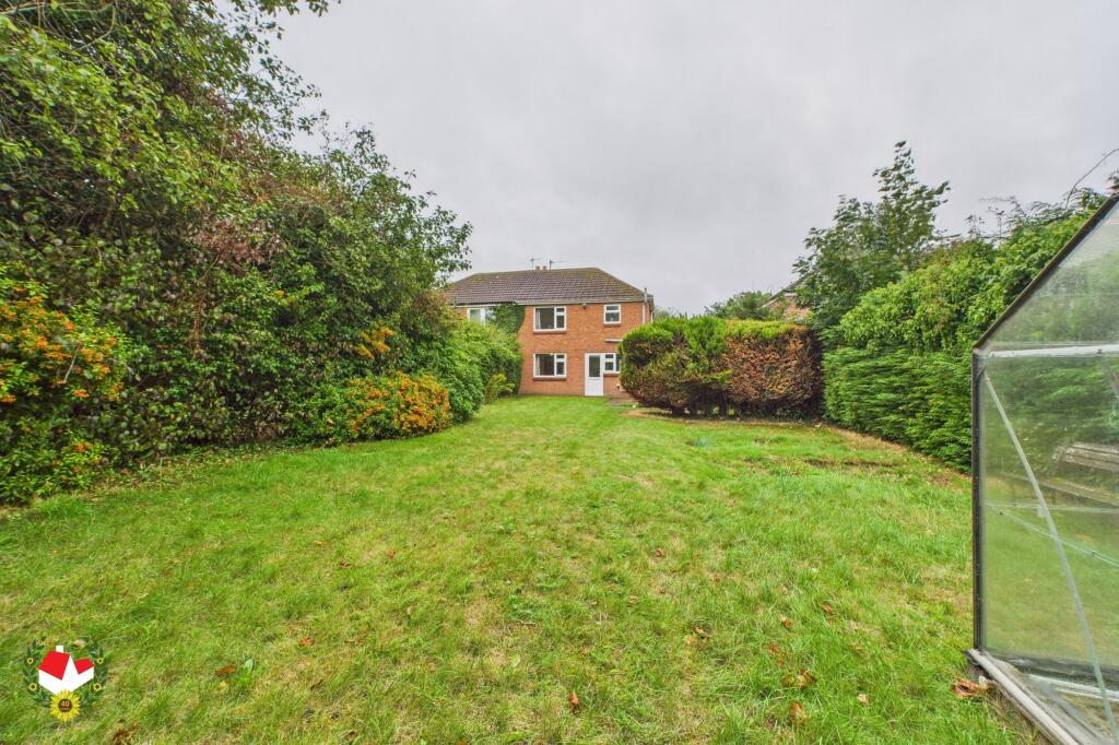 Swallow Crescent, Innsworth, Gloucester, GL3 photo 3