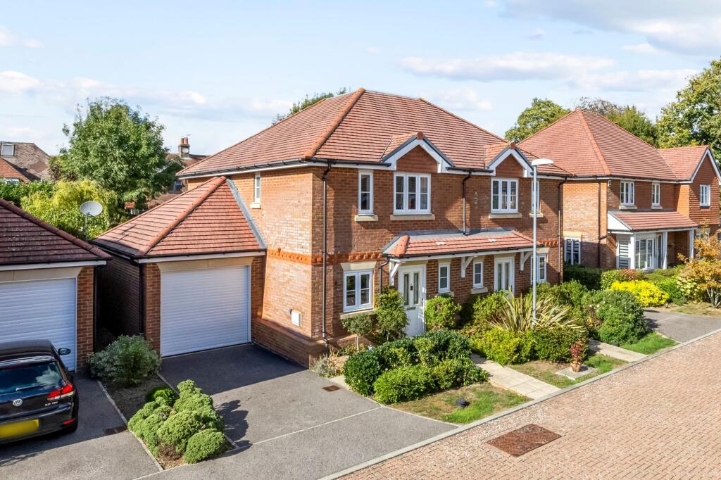 Main image of property: Horsefield Green, Cuckfield, RH17
