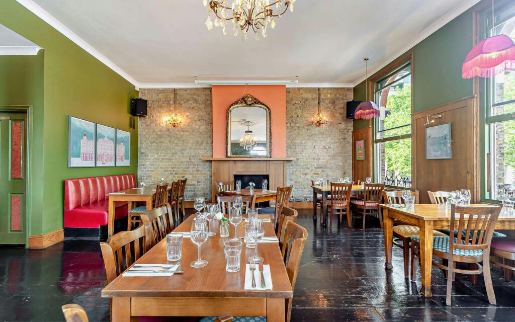 8700919-interior22-800.jpg
