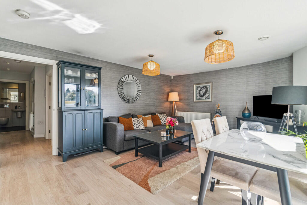 Apartment in London - View 2