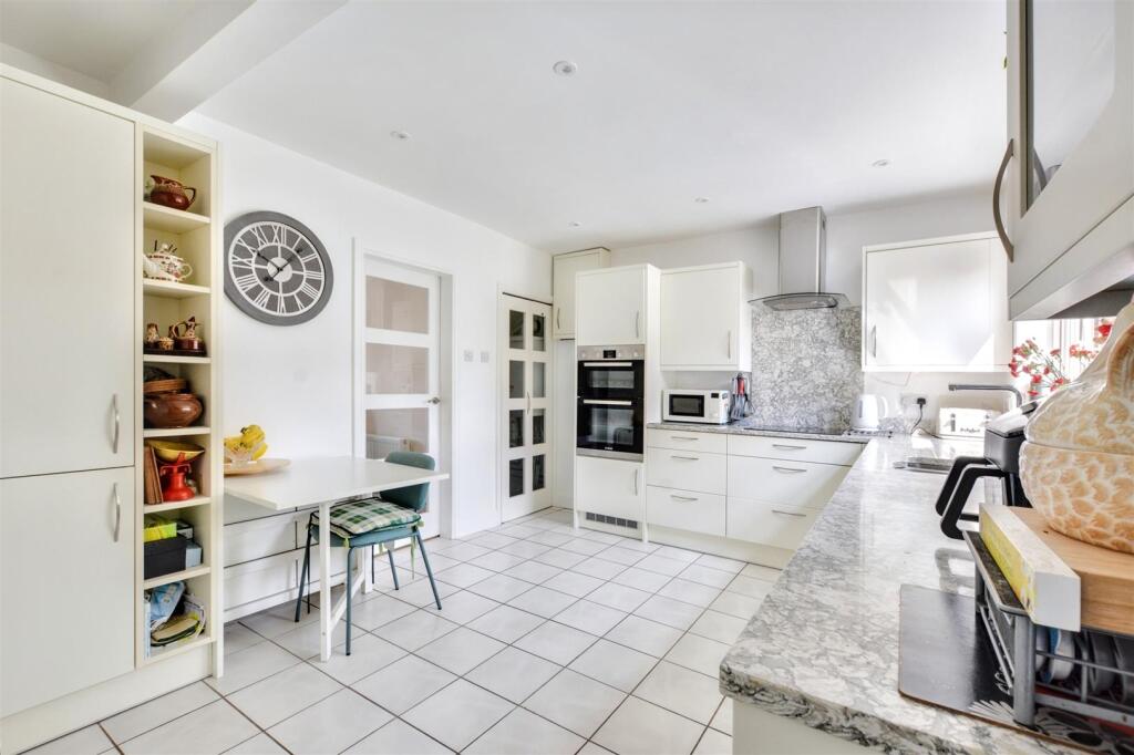 House in Nottingham, Trowell - View 5