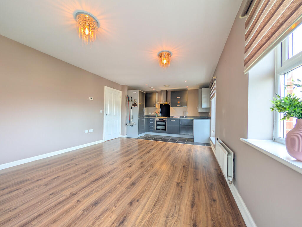 Apartment in South Kesteven, Grantham - View 2