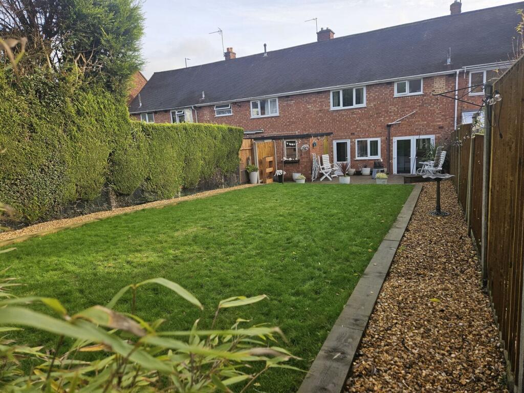 House in Walsall, Pheasey - View 4