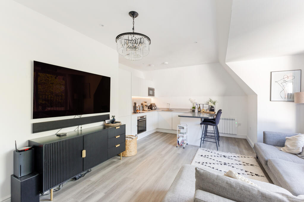 Main image of property: Hatchlands Road, Redhill, RH1