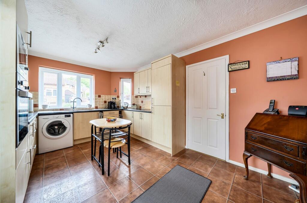 House in Lyminge - More
