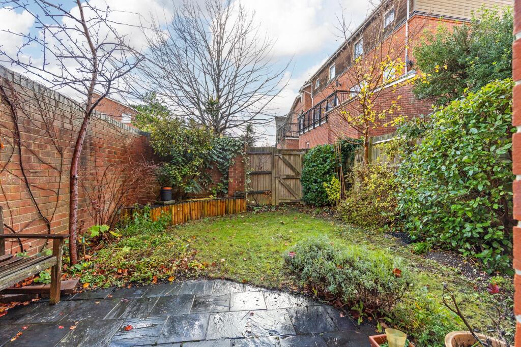 Athelstan Road, Winchester, SO23 photo 3