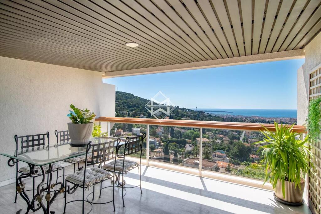 Main image of property: Provence-Alps-Cote d`Azur, Alpes-Maritimes, Le Cannet
